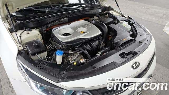 Kia K5 гибрид 2세대 Special, 2016 6