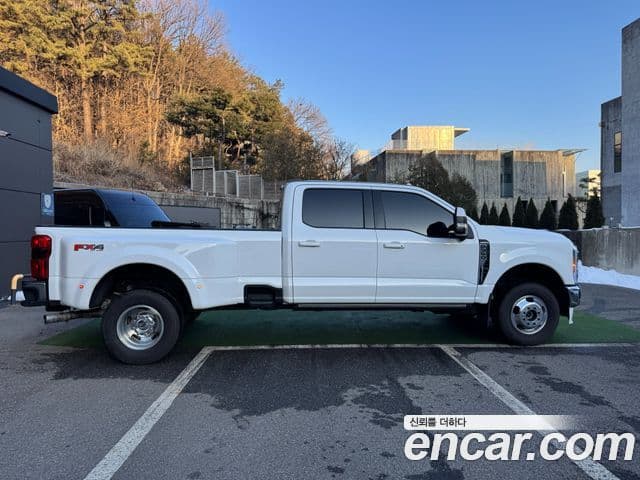 Ford F350 3세대, 2023 4