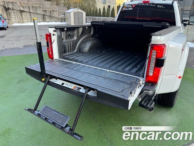 Ford F350 3세대, 2023 12