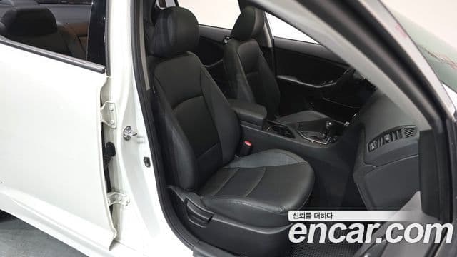 Kia The / новый New K5 Trendy, 2014 10