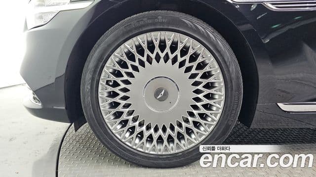 Genesis G90 Premium Luxury, 2020 все фото