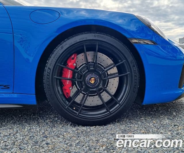 Porsche 911 (992) Carrera 4 GTS, 2022 9