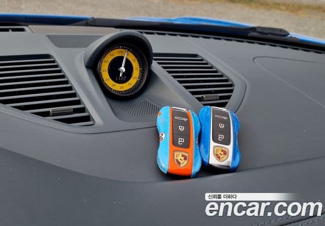 Porsche 911 (992) Carrera 4 GTS, 2022 14