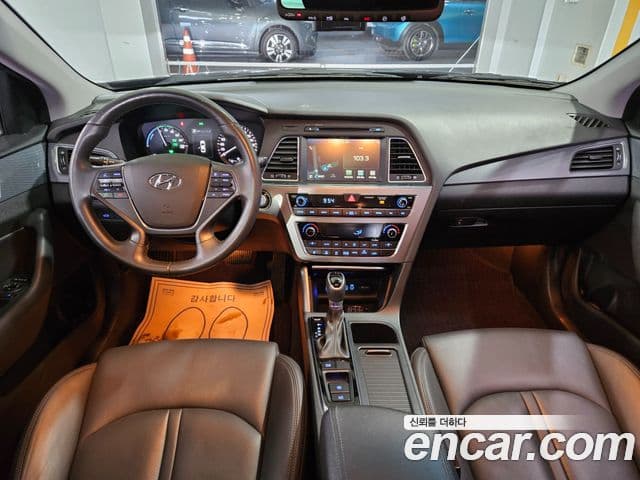 Hyundai LF Sonata гибрид Modern Special, 2017 7