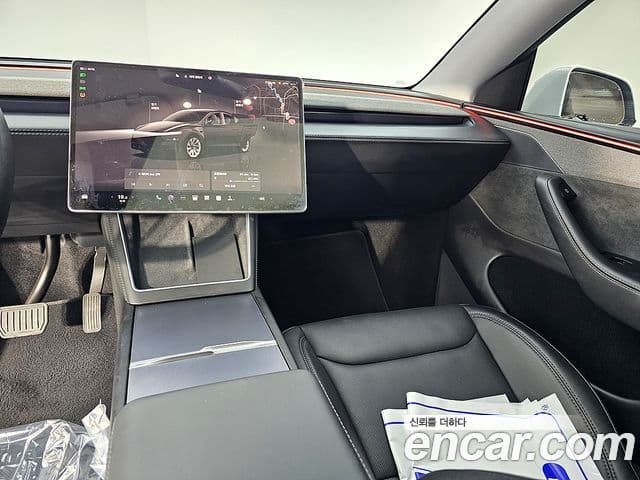 Tesla модель Y Long Range AWD, 2025 9