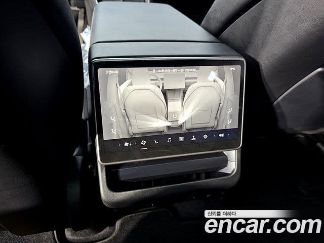 Tesla модель Y Long Range AWD, 2025 18