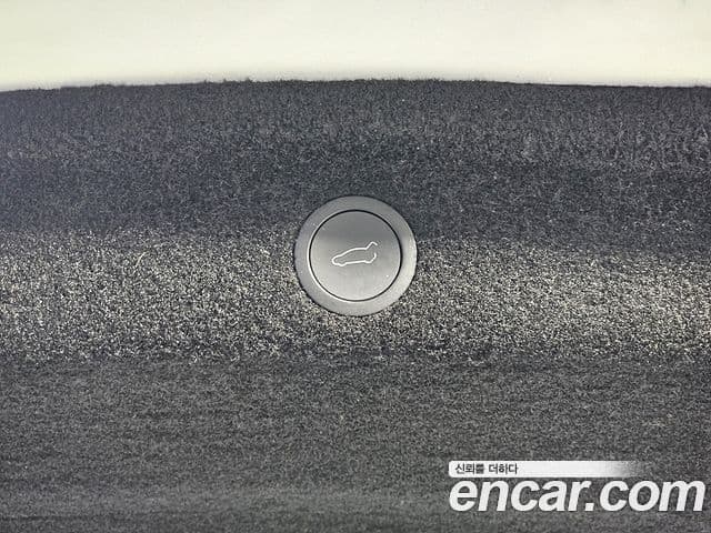 Tesla модель Y Long Range AWD, 2025 20