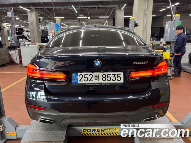 BMW 5시리즈 (G30) 520i M Sport, 2022 2