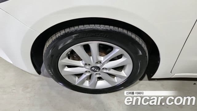 Kia The / новый New K3 Trendy, 2016 все фото