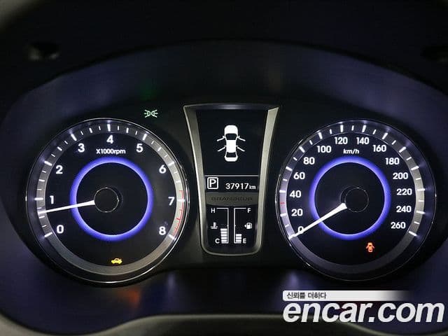 Hyundai Grandeur HG Modern, 2014 6