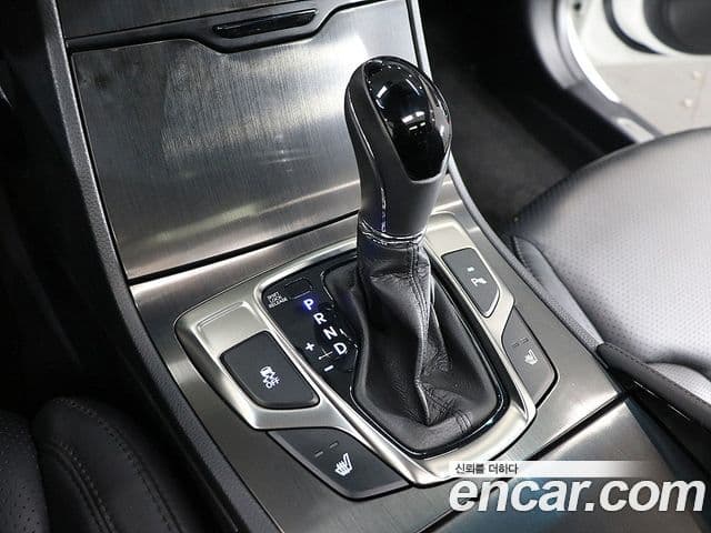 Hyundai Grandeur HG Modern, 2014 9