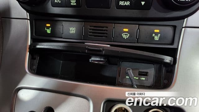 Kia Carnival R Premium, 2013 13