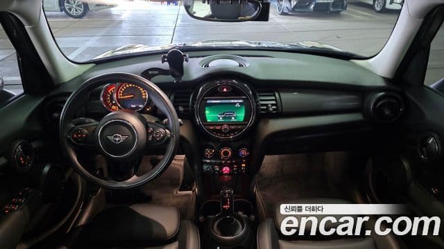 Mini Cooper D 3세대, 2019 7