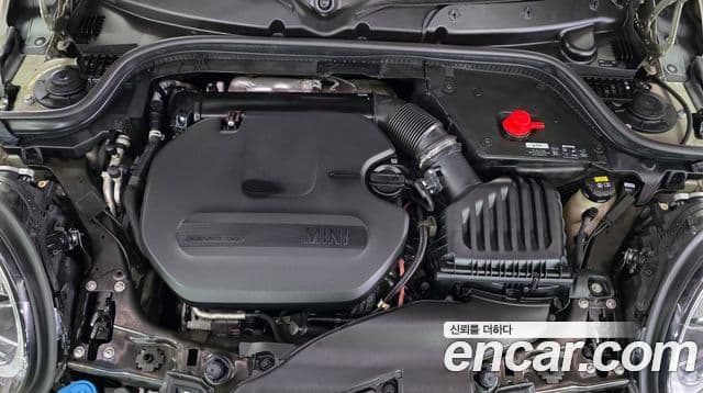 Mini Cooper D 3세대, 2019 11