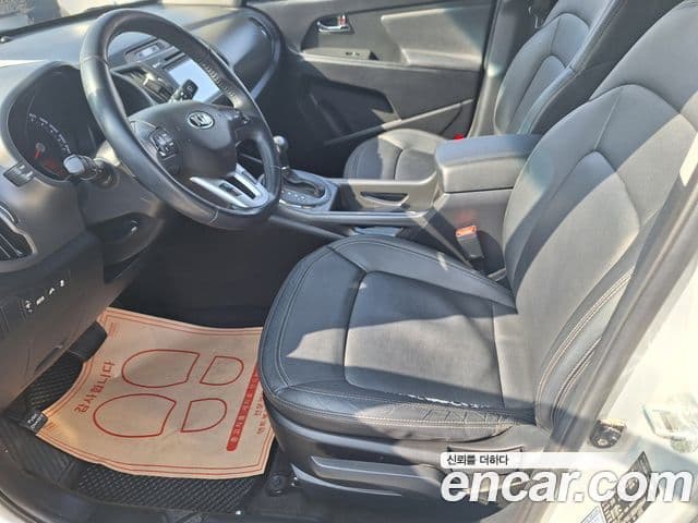 Kia Sportage R топовая версия, 2013 10