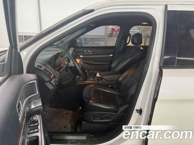 Ford Explorer 5세대, 2016 4