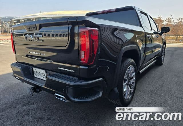 GMC 시에라 드날리-X, 2023 2