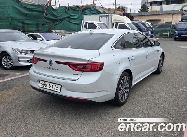 Renault Korea(Samsung) SM6 2.0 LPe LE (для людей с инвалидностью), 2017 4