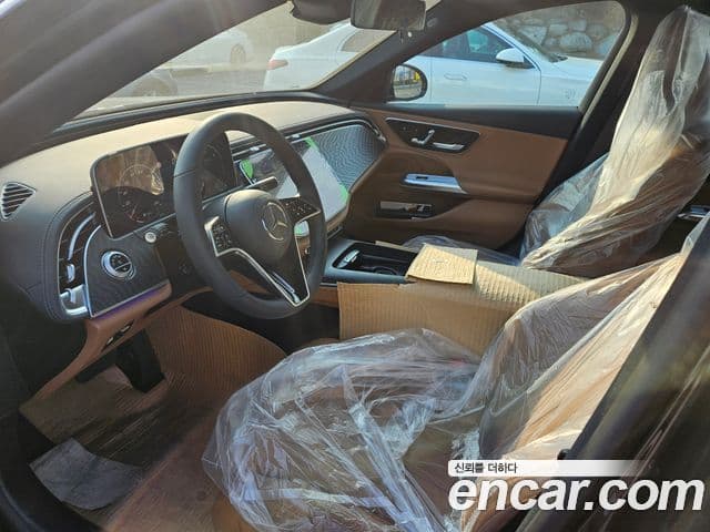 Mercedes-Benz E-класс W214 Exclusive, 2024 2