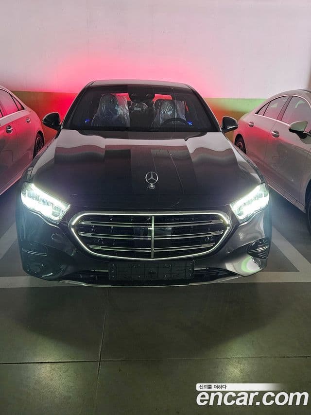 Mercedes-Benz E-класс W214 Exclusive, 2024 9