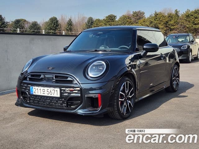 Mini Cooper S 4세대 JCW, 2025 1