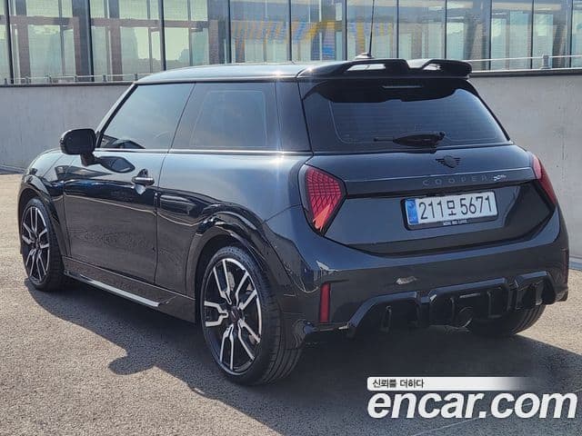 Mini Cooper S 4세대 JCW, 2025 2