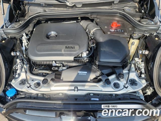 Mini Cooper S 4세대 JCW, 2025 6