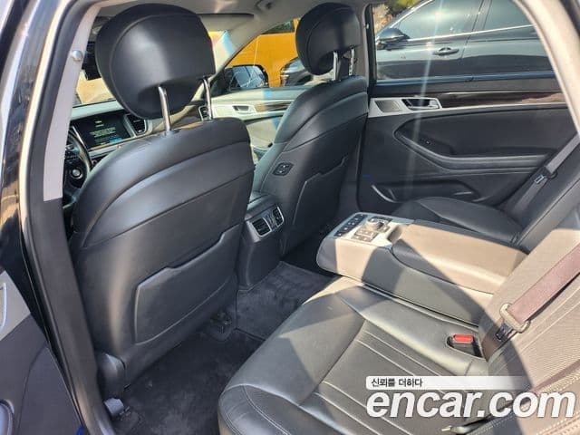 Genesis G80 Premium Luxury, 2017 8