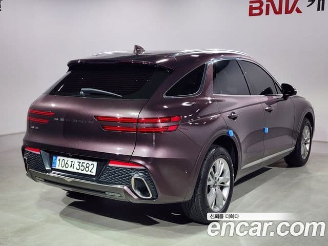 Genesis GV70, 2021 6