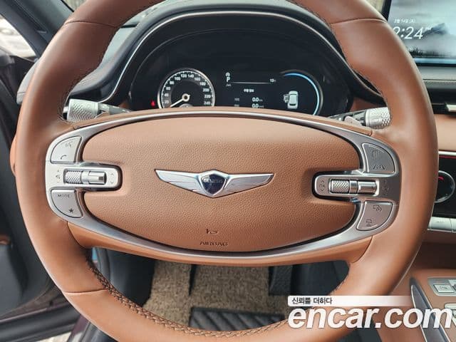 Genesis GV70, 2021 10