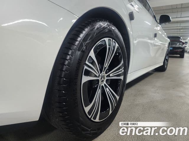 Mercedes-Benz E-класс W214 Avantgarde, 2025 все фото