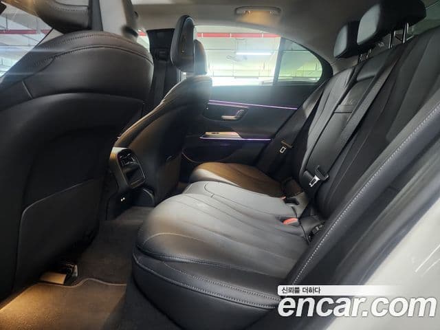 Mercedes-Benz E-класс W214 Avantgarde, 2025 11