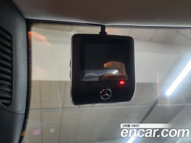 Mercedes-Benz E-класс W214 Avantgarde, 2025 17