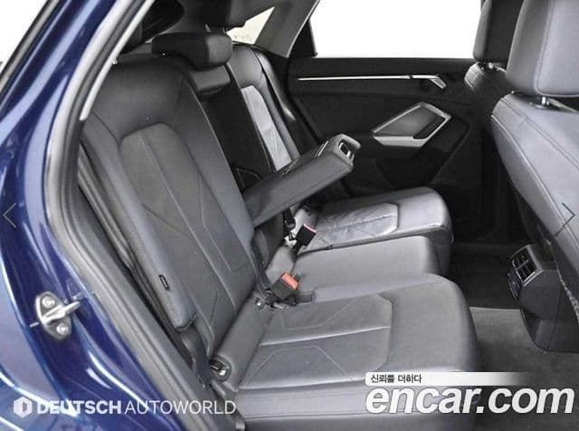 Audi Q3 (F3) 35 TDI Sportback, 2020 12