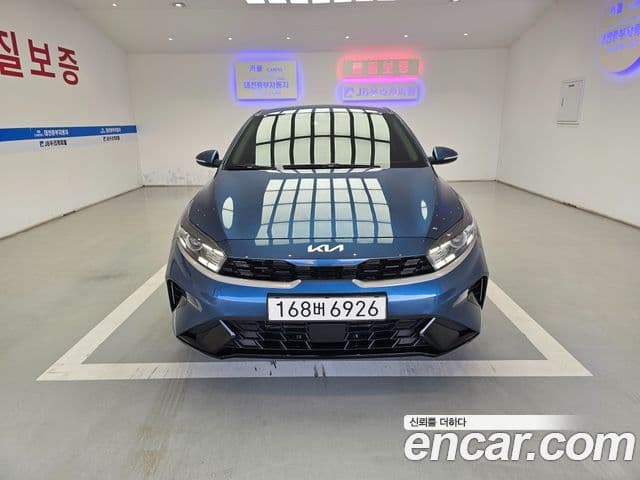 Kia The / новый New K3 2세대 Prestige, 2022 все фото