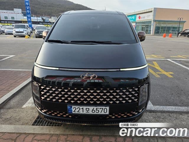 Hyundai Staria Prestige, 2022 1