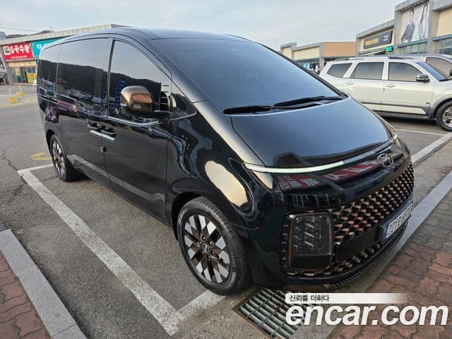 Hyundai Staria Prestige, 2022 3