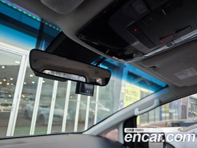 Hyundai Staria Prestige, 2022 11