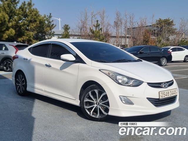 Hyundai Avante MD Modern, 2013 3