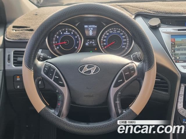 Hyundai Avante MD Modern, 2013 13