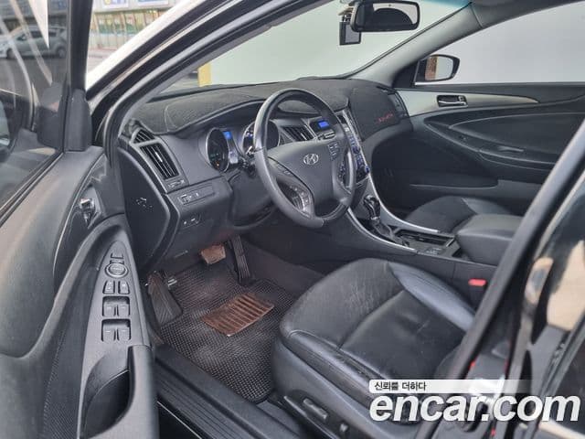 Hyundai Sonata гибрид Premier, 2012 11