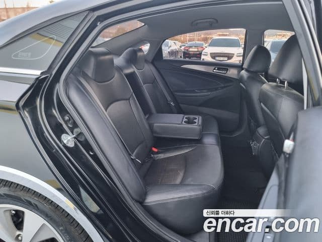 Hyundai Sonata гибрид Premier, 2012 20