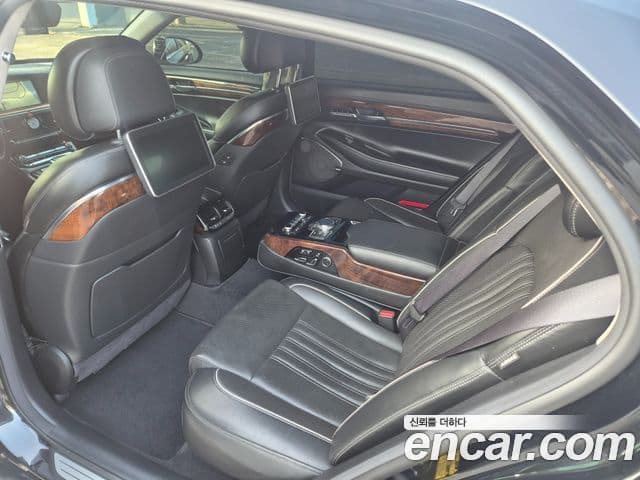 Genesis EQ900 Prestige, 2016 7