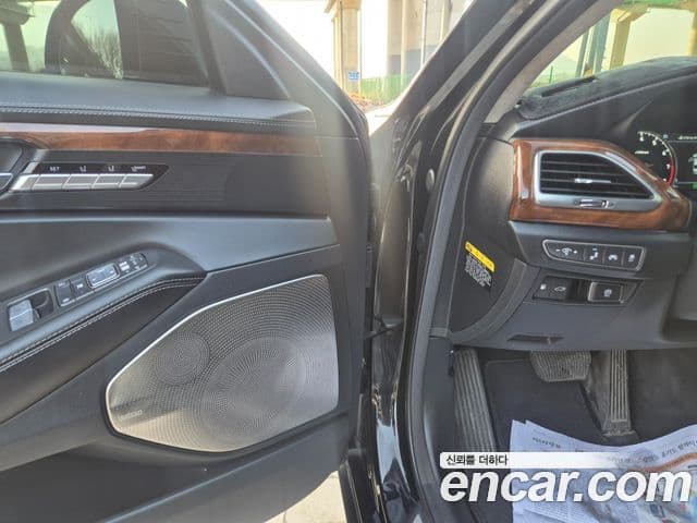 Genesis EQ900 Prestige, 2016 14