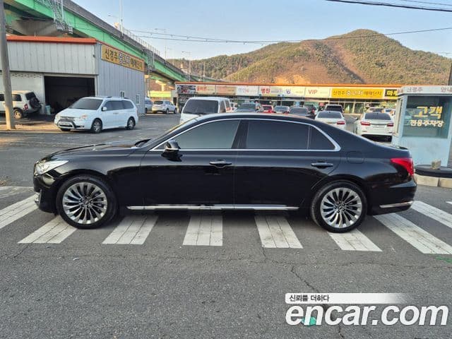 Genesis EQ900 Prestige, 2016 17