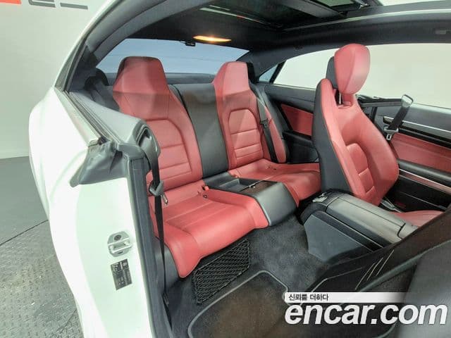 Mercedes-Benz E-класс W212 E200 купе, 2014 17