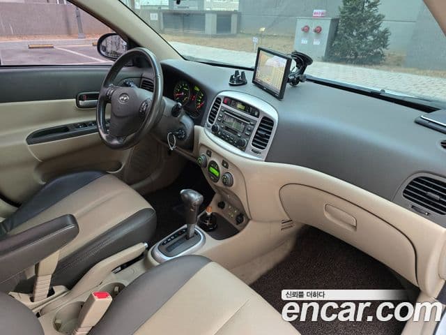 Hyundai 베르나(новый кузов / новое поколение) Premier, 2007 7