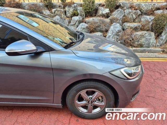 Hyundai Avante AD 1.6 GDI Smart, 2016 все фото