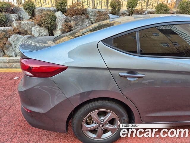 Hyundai Avante AD 1.6 GDI Smart, 2016 7