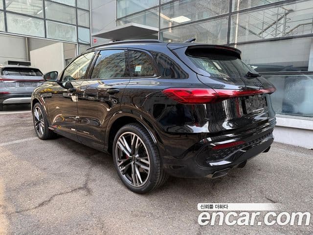 Audi Q5 (80A) 45 TFSI Quattro S Line чёрный Edition, 2025 2